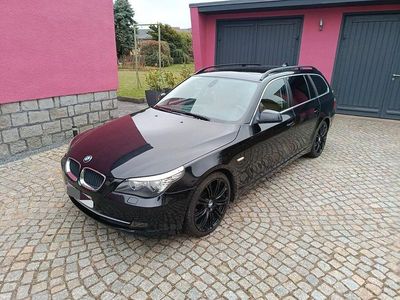 Usata BMW 520 Lifestyle 177 CV (130 kW) 2010 Nero Station wagon