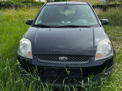 Gebraucht Ford Fiesta 80 PS (58 kW) 2006 Schwarz Kleinwagen