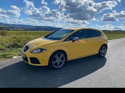Usata Seat Leon FR 200 CV (147 kW) 2007 Giallo Utilitaria