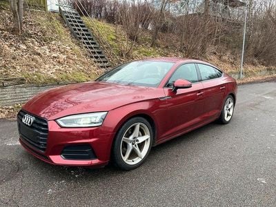 Gebraucht Audi A5 Sportback Sport 190 PS (139 kW) 2019 Rot Kleinwagen
