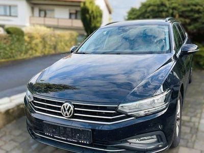 Schwarz Gebraucht 2020 VW Passat Business Limousine | 15.000 € (Guter Preis)