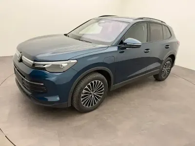 Gebraucht VW Tiguan Life 204 PS (150 kW) 2025 Blau SUV