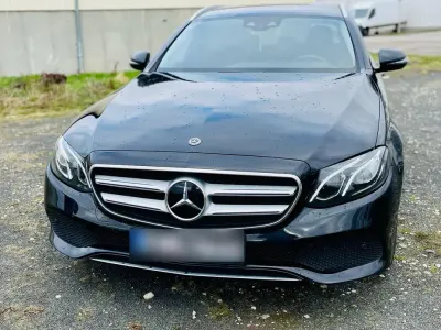 Gebraucht Mercedes E200 194 PS (142 kW) 2019 Schwarz Kombi