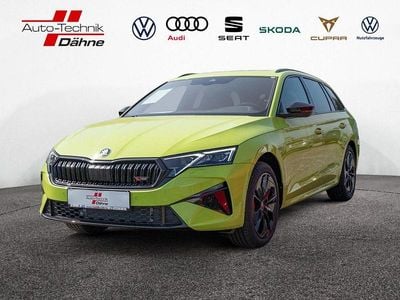 Grün Neu 2025 Skoda Octavia RS Kombi | 44.880 € (Fairer Preis)