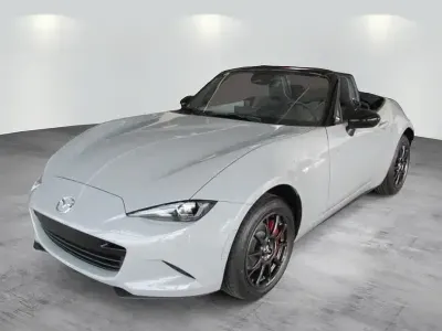 Neu Mazda MX5 Homura-Line 132 PS (97 kW) 2025 Grau Cabrio