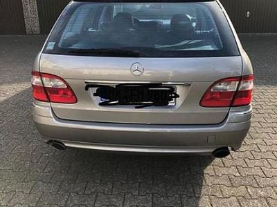 Second-hand Mercedes E320 2006 Bej Break