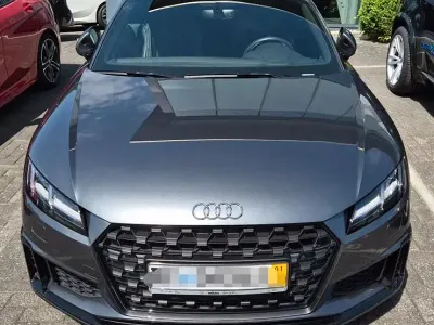 Gebraucht Audi TT Roadster S-Line 197 PS (144 kW) 2019 Grau Cabrio