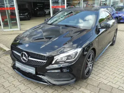 Gebraucht Mercedes CLA200 AMG line 156 PS (114 kW) 2017 Nachtschwarz  unilack Limousine
