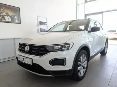 Używany VW T-Roc Style 150 KM (110 kW) 2019 Biały SUV