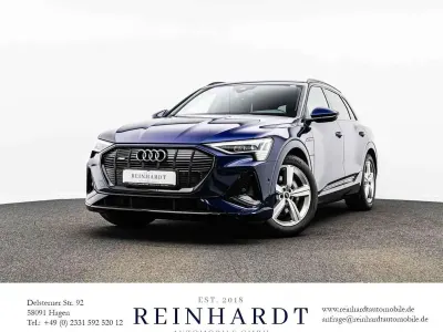 Gebraucht Audi e-tron S-Line 230 kW (313 PS) 2022 Navarrablau metallic SUV