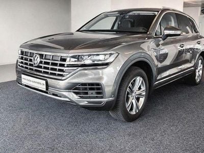 Usata VW Touareg Elegance 231 CV (169 kW) 2019 Grigio SUV