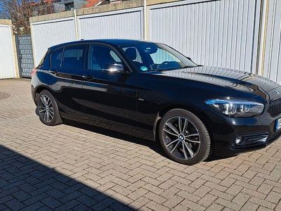 Second-hand BMW 118 Sport Line 136 CP (100 kW) 2018 Negru Hatchback