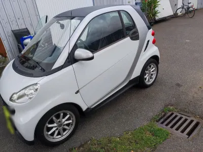 Gebraucht Smart ForTwo Coupé 62 PS (45 kW) 2014 Weiß Coupé