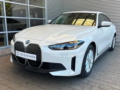 Neu BMW i4 Comfort Edition 250 kW (340 PS) 2026 Alpinweiß uni Limousine