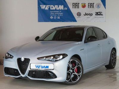 Weiß Gebraucht 2023 Alfa Romeo Giulia Competizione Limousine | 38.980 € (Teuer)