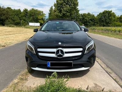 Mercedes GLA200