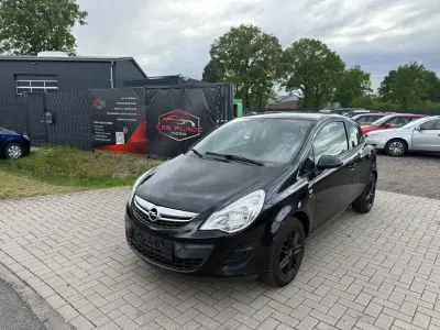 Gebraucht Opel Corsa Active 69 PS (50 kW) 2013 Schwarz Kleinwagen