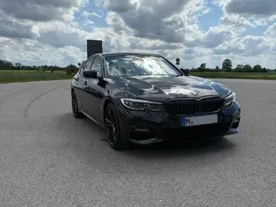 Gebraucht BMW 330 M Sport 258 PS (189 kW) 2020 Schwarz Limousine