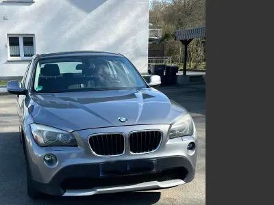 Gebraucht BMW X1 Sport Line 177 PS (130 kW) 2011 Grau SUV