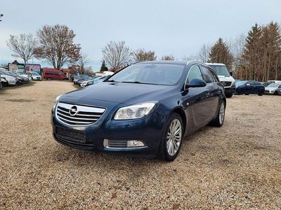 Gebraucht Opel Insignia Innovation 250 PS (183 kW) 2012 Blau Kombi
