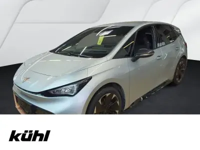 Gebraucht Cupra Born 169 kW (231 PS) 2025 Geysirsilber Kleinwagen