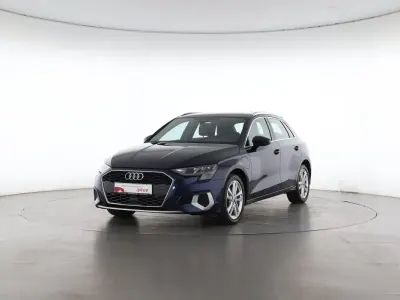 Gebraucht Audi A3 Sportback e-tron Advanced Plus 204 PS (150 kW) 2024 Navarrablau Kleinwagen