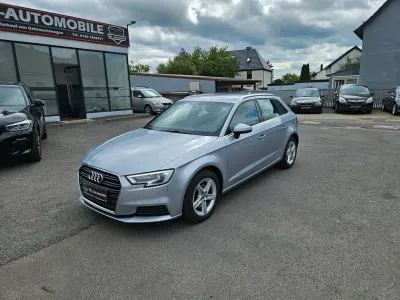 Gebraucht Audi A3 Basis 150 PS (110 kW) 2017 Silber Limousine