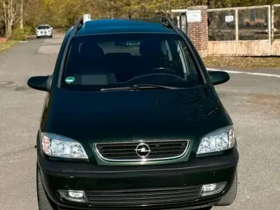 Gebraucht Opel Zafira 147 PS (108 kW) 2000 Grün Van / Kleinbus