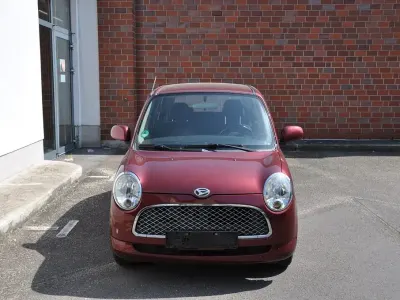Gebraucht Daihatsu Trevis 58 PS (42 kW) 2007 Rot Kleinwagen