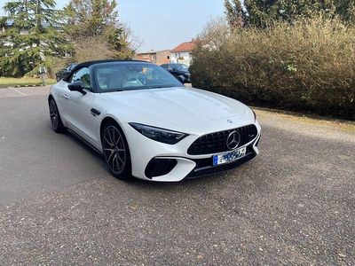 Gebraucht Mercedes SL63 AMG AMG 585 PS (430 kW) 2023 Weiß Cabrio