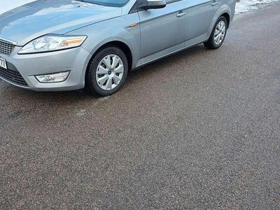 Gebraucht Ford Mondeo 145 PS (106 kW) 2008 Silber Kombi