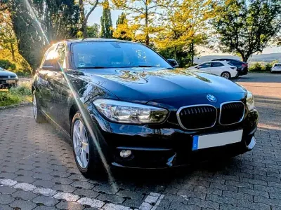 Gebraucht BMW 116 109 PS (80 kW) 2016 Schwarz Kleinwagen