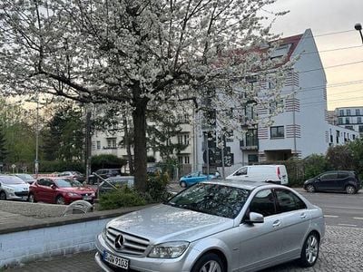 Gebraucht Mercedes 220 170 PS (125 kW) 2009 Grau Limousine