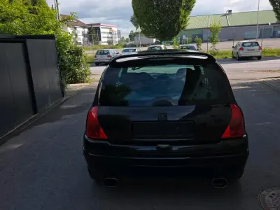 Gebraucht Renault Clio R.S. 169 PS (124 kW) 2000 Schwarz Kleinwagen