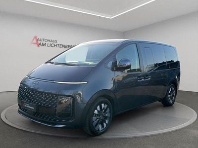 Gebraucht Hyundai Staria Signature 177 PS (130 kW) 2022 Grau Van / Kleinbus