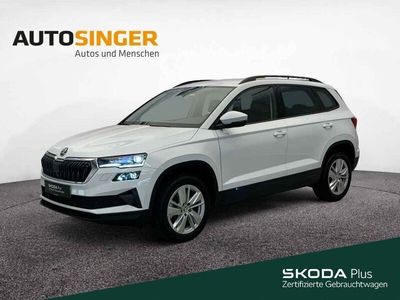Moonweiss metallic Gebraucht 2024 Skoda Karoq Selection SUV | 31.430 € (Fairer Preis)