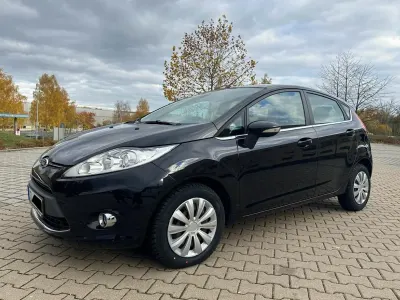 Usata Ford Fiesta Titanium 82 CV (60 kW) 2011 Nero Utilitaria