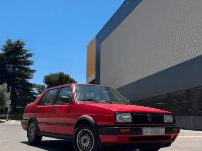 Gebraucht VW Jetta 70 PS (51 kW) 1990 Rot Limousine