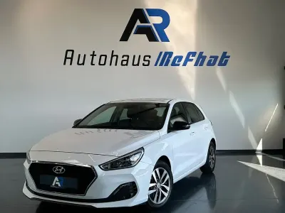 Gebraucht Hyundai i30 YES! 116 PS (85 kW) 2020 Weiß Limousine