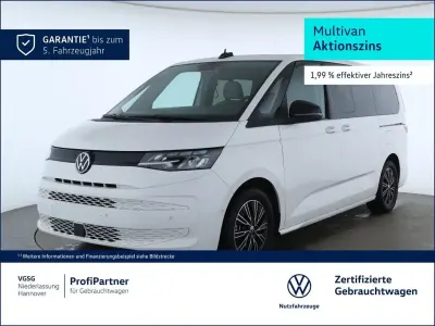 Second-hand VW Multivan 150 CP (110 kW) 2025 Alb Monovolum