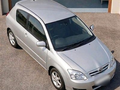 Gebraucht Toyota Corolla 97 PS (71 kW) 2003 Silber Kleinwagen