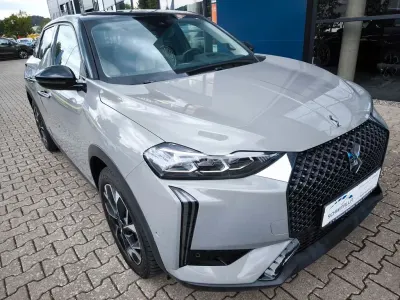 Gebraucht DS Automobiles DS3 Rivoli 131 PS (96 kW) 2023 Grau SUV