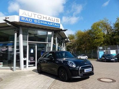 Second-hand Mini Cooper SE Classic 135 kW (184 CP) 2022 Negru Hatchback