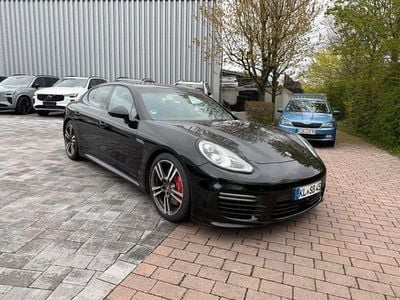 Gebraucht Porsche Panamera 441 PS (324 kW) 2015 Tiefschwarz Kleinwagen