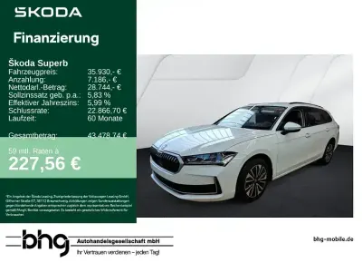 Gebraucht Skoda Superb Selection 150 PS (110 kW) 2025 Weiß Kombi