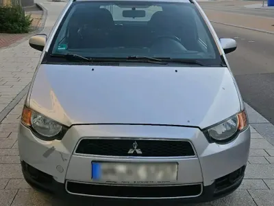 Occasion Mitsubishi Colt 75 PK (55 kW) 2011 Zilver Hatchback