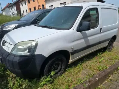Gebraucht Peugeot Partner 75 PS (55 kW) 2006 Weiß Van / Kleinbus