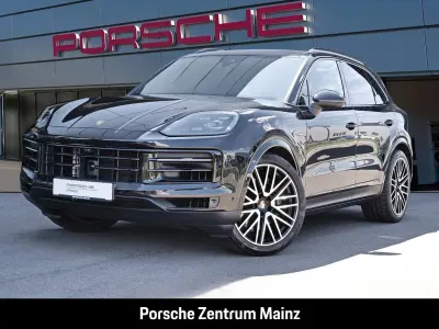 Gebraucht Porsche Cayenne 470 PS (345 kW) 2025 Schwarz SUV