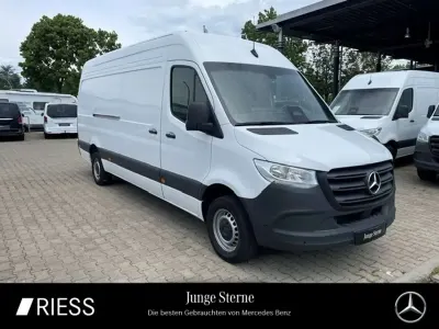 Gebraucht Mercedes Sprinter 170 PS (125 kW) 2025 Weiß Van