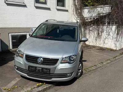 Gebraucht VW Touran 140 PS (102 kW) 2009 Silber Van / Kleinbus